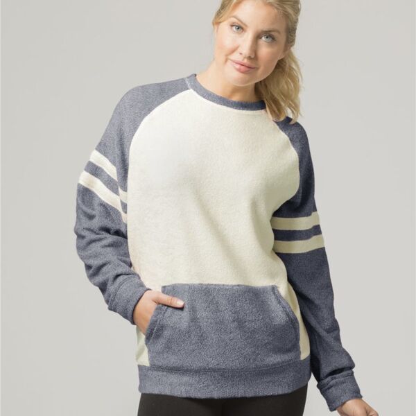Women&#39;s Cozy Contrast Fleece Crewneck Pullover Thumbnail